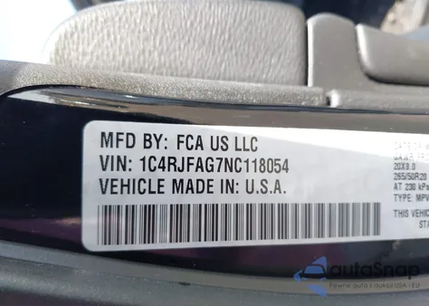 2022 Jeep Grand Cherokee Wk Laredo X 4X4 from USA, damaged, VIN 1C4RJFAG7NC118054